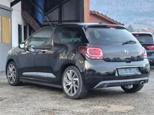 DS Automobiles AUTOMOBILES DS3 1.2 VTi SO Irresistent