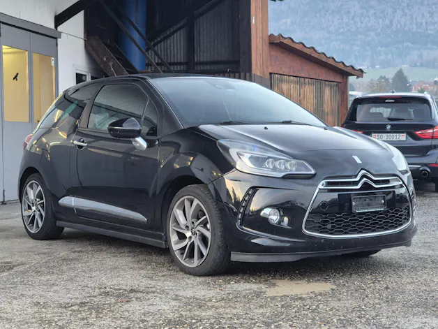 DS Automobiles AUTOMOBILES DS3 1.2 VTi SO Irresistent