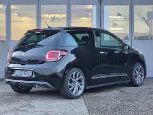 DS Automobiles AUTOMOBILES DS3 1.2 VTi SO Irresistent