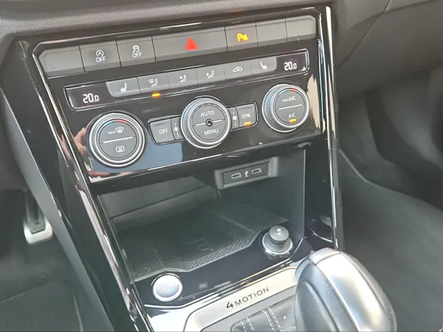 VW T-Roc 2.0 TSI R DSG 4Motion Pure Wihte uni