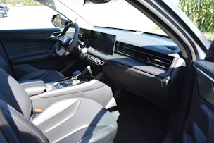 MG HS 1.5 T HEV Luxury