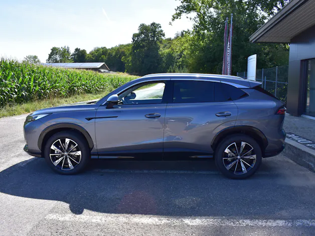 MG HS 1.5 T HEV Luxury