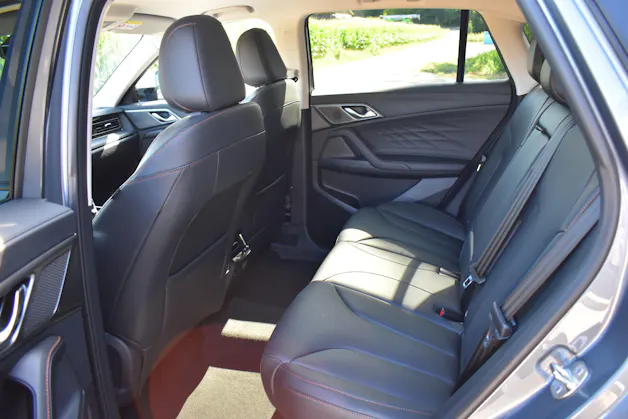 MG HS 1.5 T HEV Luxury