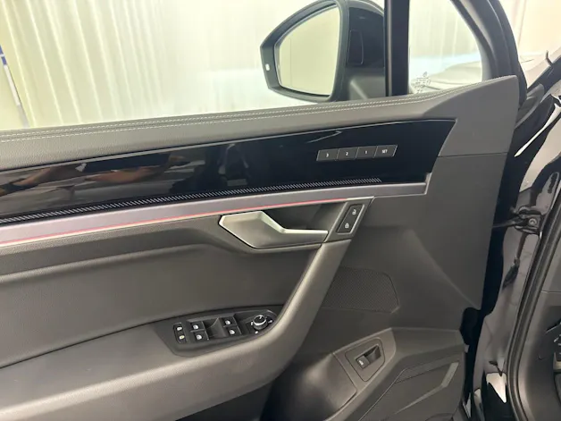 VW Touareg 3.0 TDI R-Line ''inkl. AHK & Standheizung''