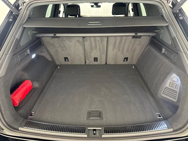VW Touareg 3.0 TDI R-Line ''inkl. AHK & Standheizung''