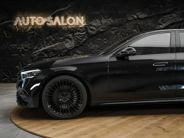 Mercedes-Benz E 220 d 4Matic 9G-Tronic *Werksgarantie*Superscreen*Burmester Soundsystem*360° Kamera*