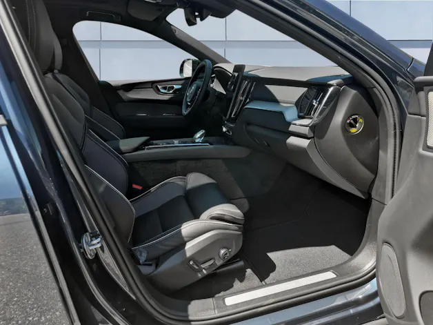 Volvo XC60 2.0 T8 TE Black Edition eAWD