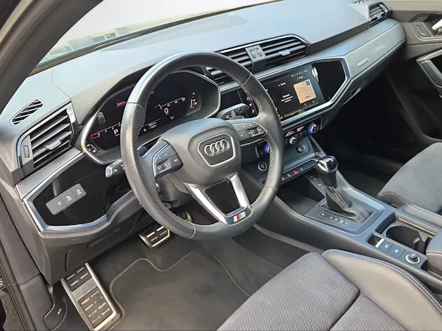 Audi Q3 Sportback 2.0 40 TFSI S line quattro S-Tronic