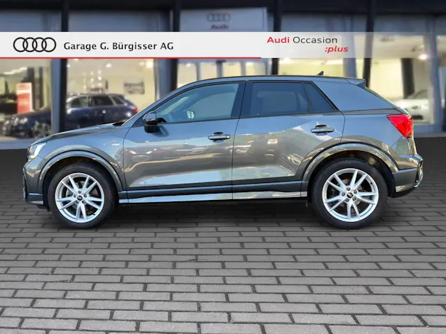 Audi Q2 40 TFSI S line Attraction quattro S-tronic Daytonagrau Perleffekt