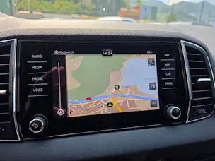 SKODA Karoq 1.5 TSI ACT Ambition DSG