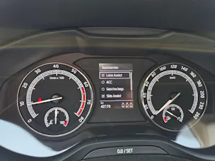 SKODA Karoq 1.5 TSI ACT Ambition DSG