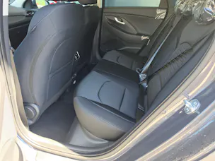 Hyundai i30 1.5 T-GDi Amplia DCT