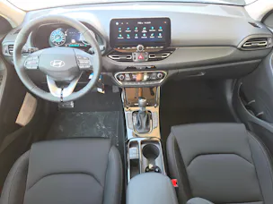Hyundai i30 1.5 T-GDi Amplia DCT