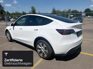 Tesla Model Y Long Range AWD