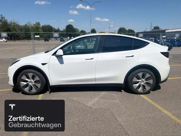 Tesla Model Y Long Range AWD