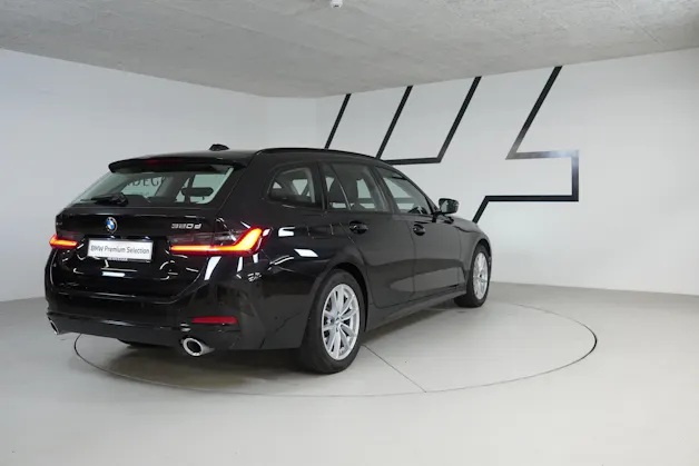 BMW 320d xDrive 48V Touring Steptronic