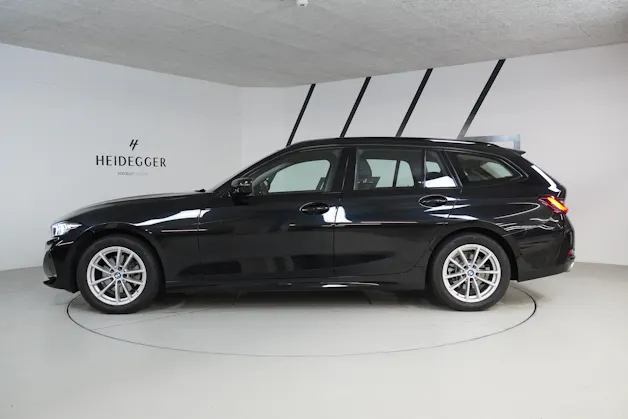 BMW 320d xDrive 48V Touring Steptronic