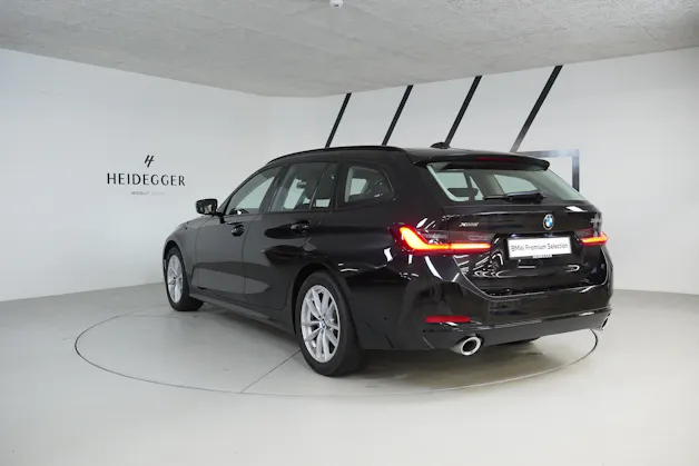 BMW 320d xDrive 48V Touring Steptronic