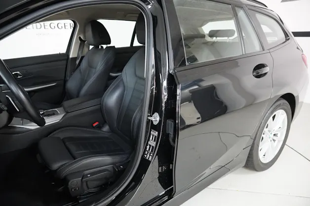 BMW 320d xDrive 48V Touring Steptronic