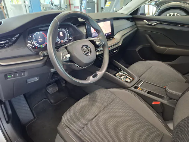 Škoda Octavia Combi 2.0 TDI DSG Ambition 4x4