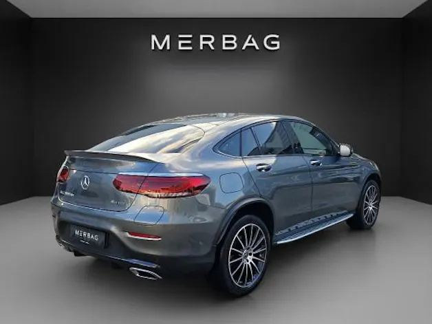 MERCEDES-BENZ GLC 300 de AMG Line 4M A