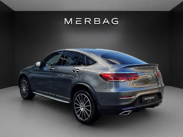 MERCEDES-BENZ GLC 300 de AMG Line 4M A