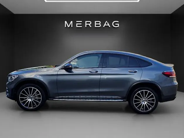 MERCEDES-BENZ GLC 300 de AMG Line 4M A
