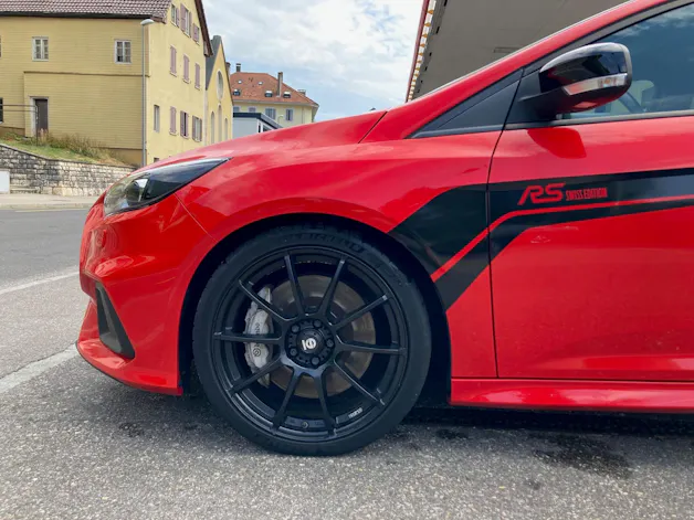 Ford Focus 2.3 RS+ Race Red Ed
