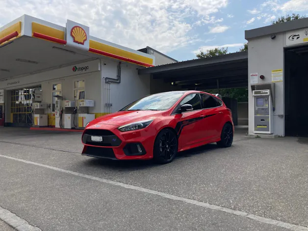 Ford Focus 2.3 RS+ Race Red Ed