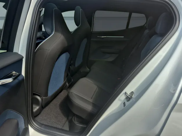 Volvo EX 30 E60 Twin Ultra Performance AWD