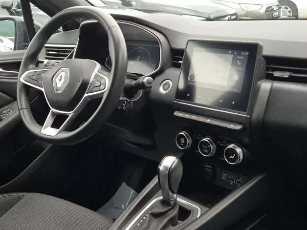 Renault Clio 1.6 E-Tech Intens