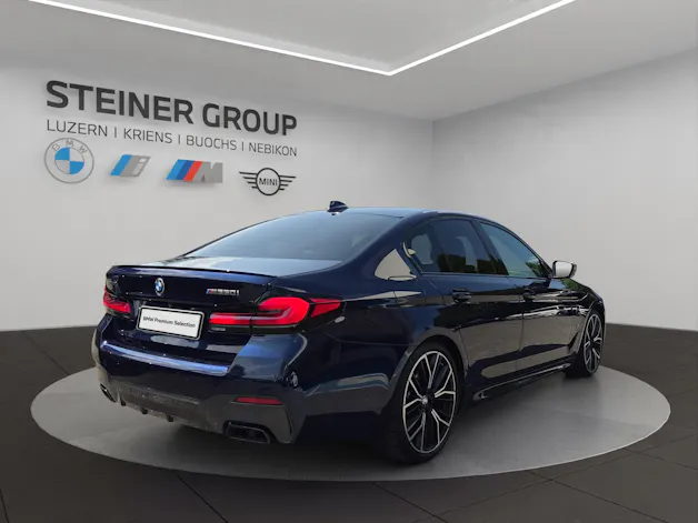 BMW M550i xDrive Steptronic
