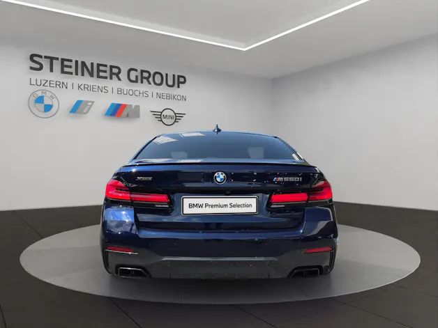 BMW M550i xDrive Steptronic