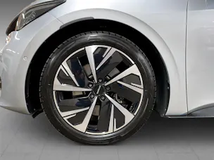 CUPRA Born Electric 77 kWh e-Boost