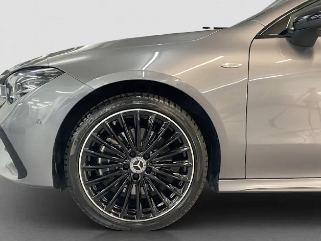 MERCEDES-BENZ CLA 250e AMG Line Shooting Brake
