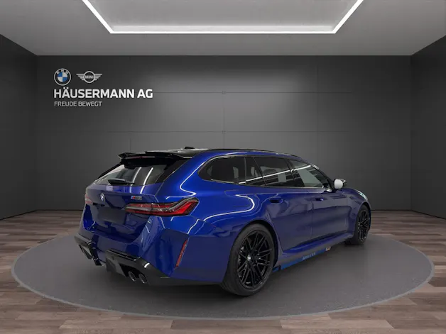 BMW M5 xDrive Touring