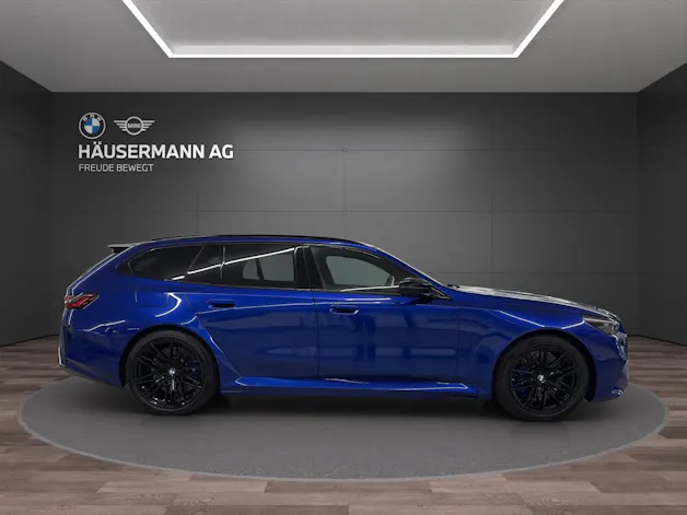 BMW M5 xDrive Touring