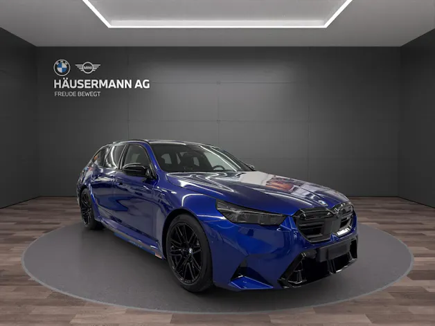 BMW M5 xDrive Touring