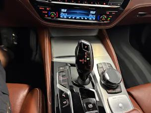 BMW Alpina BMW-ALPINA B5 Touring 4.4 Biturbo 4x4