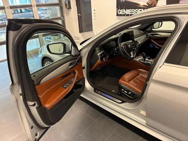 BMW Alpina BMW-ALPINA B5 Touring 4.4 Biturbo 4x4