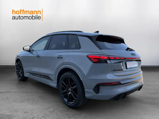 Audi Q4 e-tron SUV quattro performance Swiss Ski