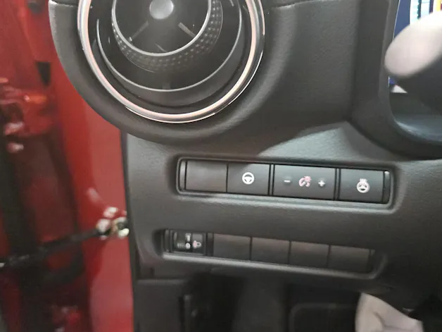 Nissan Juke 1.6 FHEV Tekna