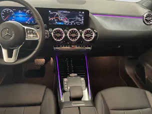 Mercedes-Benz GLA 200 Progressive 4MATIC