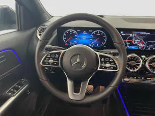 Mercedes-Benz GLA 200 Progressive 4MATIC