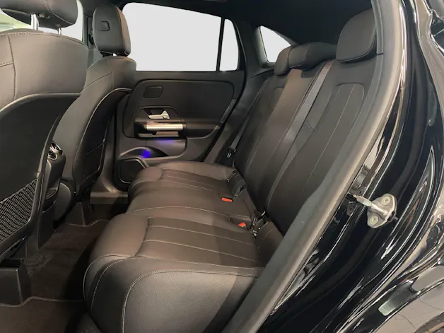 Mercedes-Benz GLA 200 Progressive 4MATIC