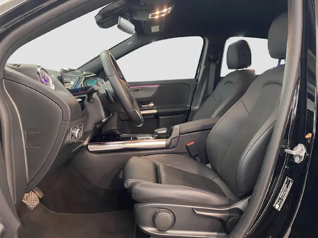 Mercedes-Benz GLA 200 Progressive 4MATIC