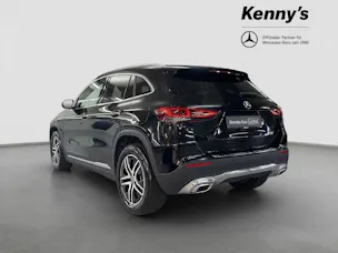 Mercedes-Benz GLA 200 Progressive 4MATIC
