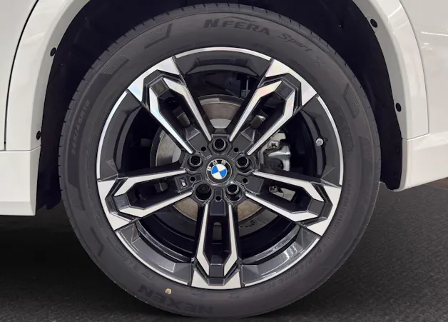 BMW iX1 eDrive 20 Edition M Sport
