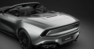 image du véhicule ASTON MARTIN Vanquish Volante 5.2 V12 Bi-Turbo