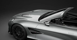 image du véhicule ASTON MARTIN Vanquish Volante 5.2 V12 Bi-Turbo